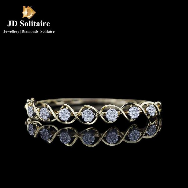 Tarana 18K Gold Diamond Bracelet - R Narayan Jewellers | R Narayan Jewellers