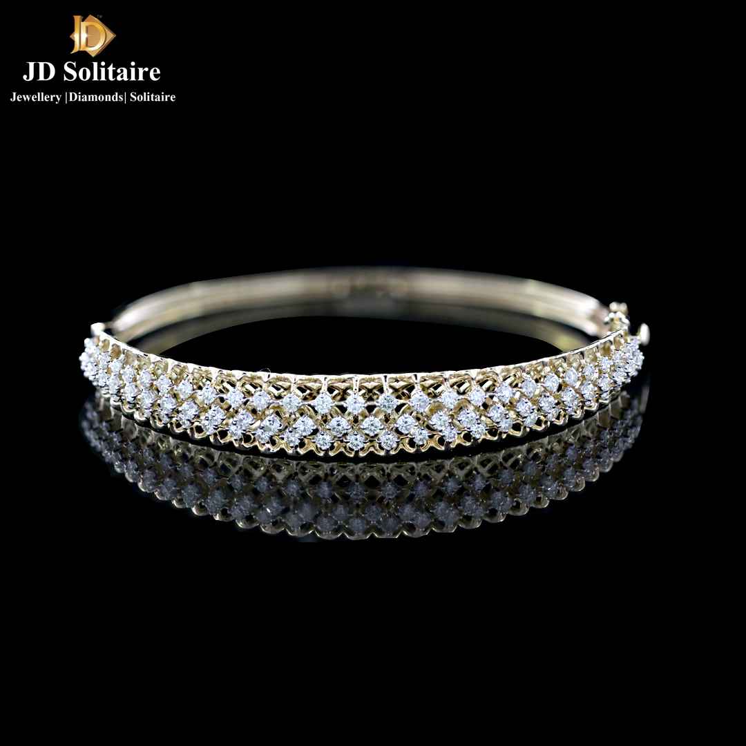 Modern Diamond Bangle Designs in offer Price at Candere by Kalyan Jewellers.